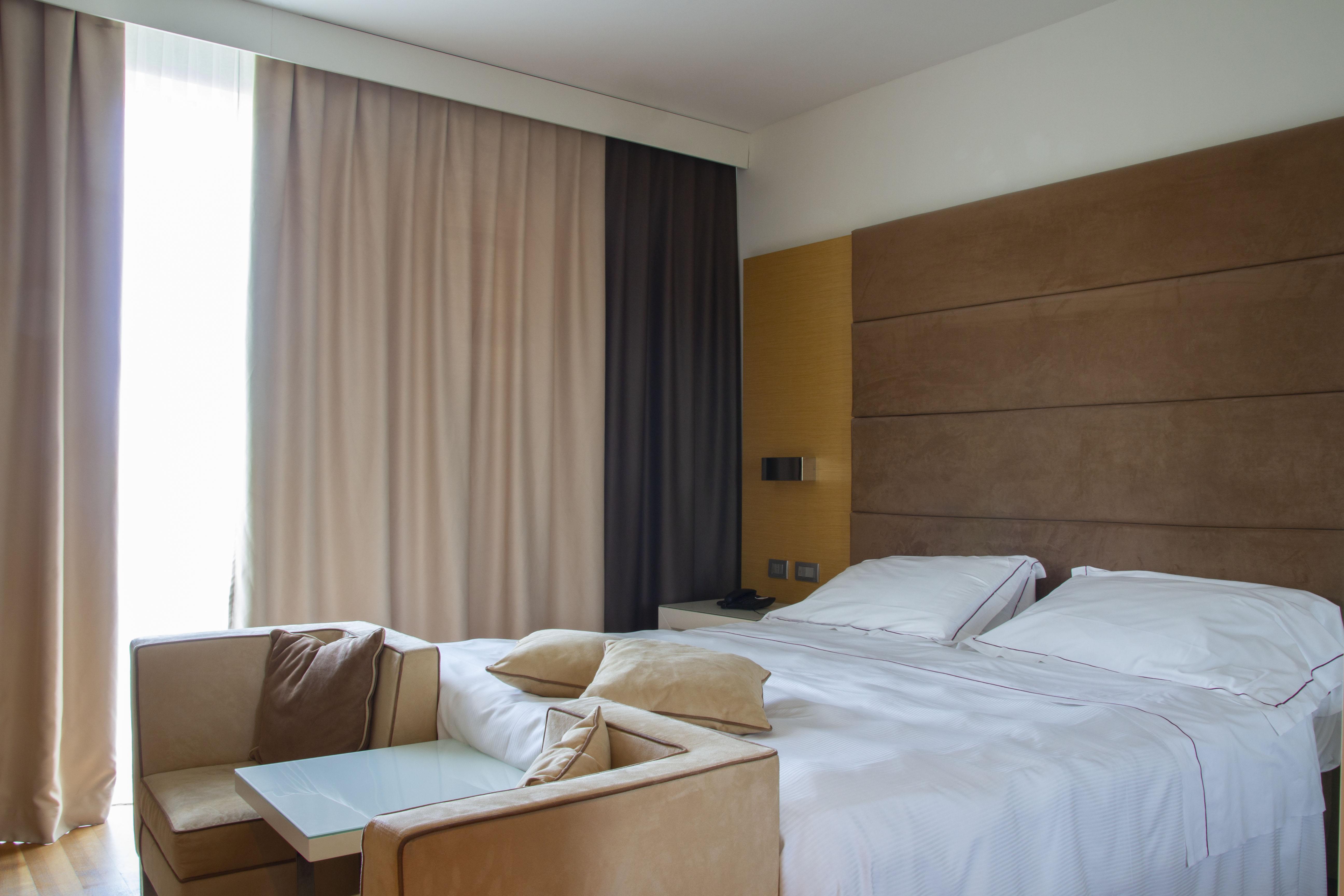 ホテル Pisa Tower Plaza エクステリア 写真 A bedroom