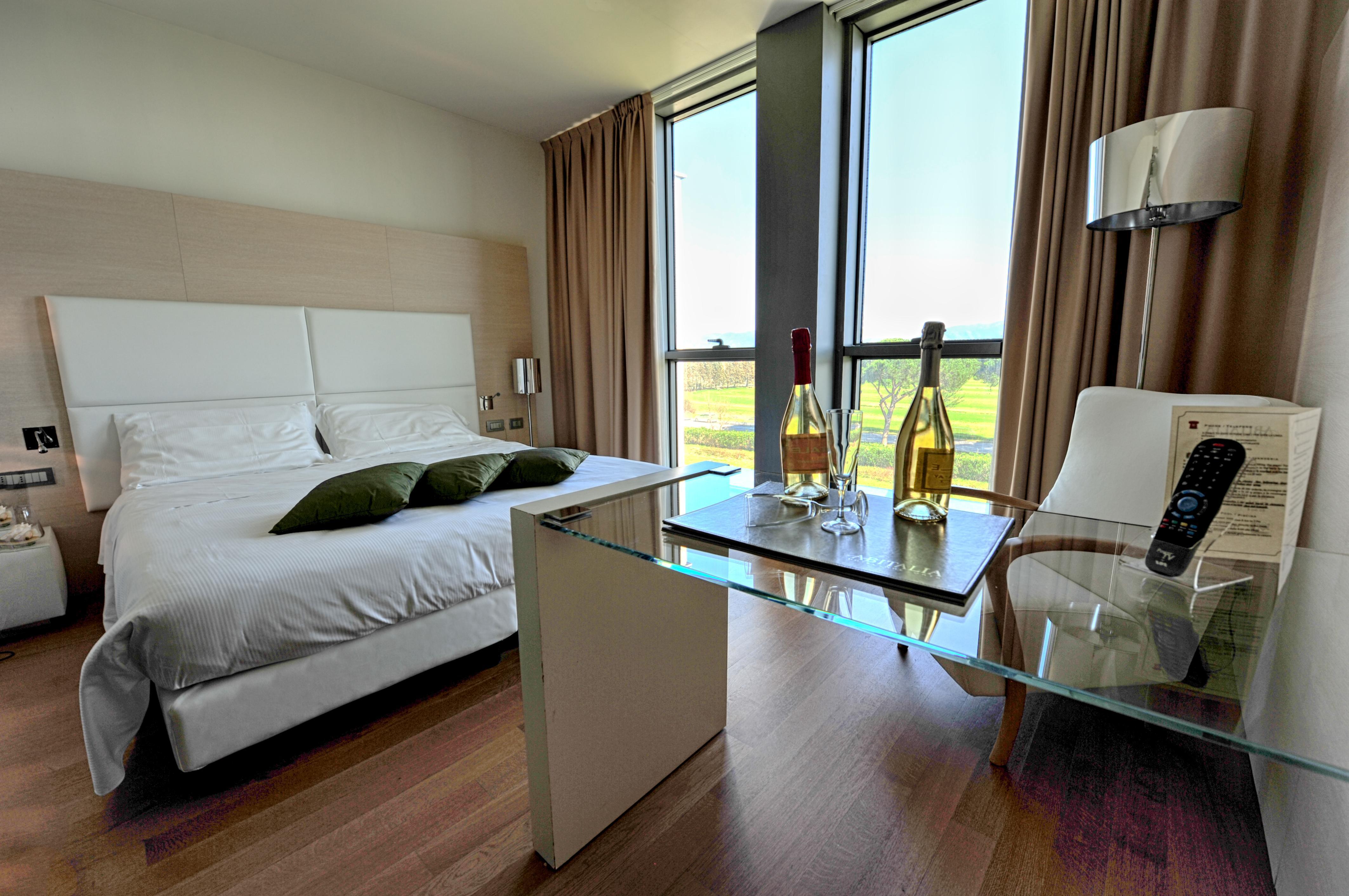 ホテル Pisa Tower Plaza エクステリア 写真 A room at the hotel